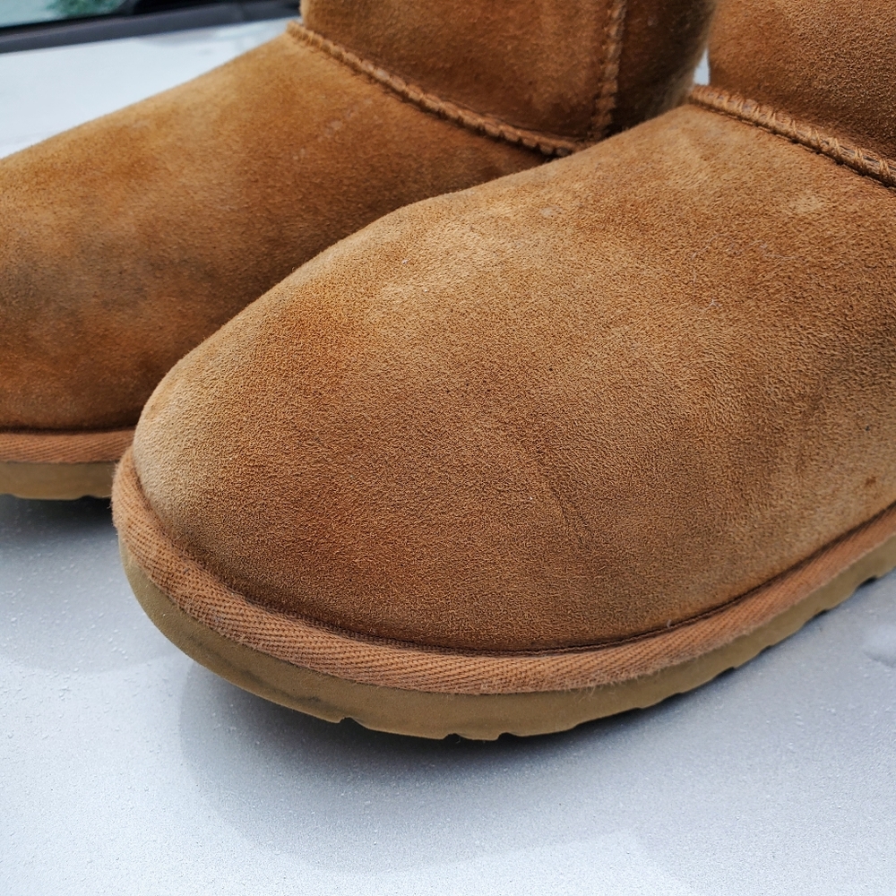 Ugg Classic II short chestnut boots 5251 kids US 4 - Picture 13 of 13